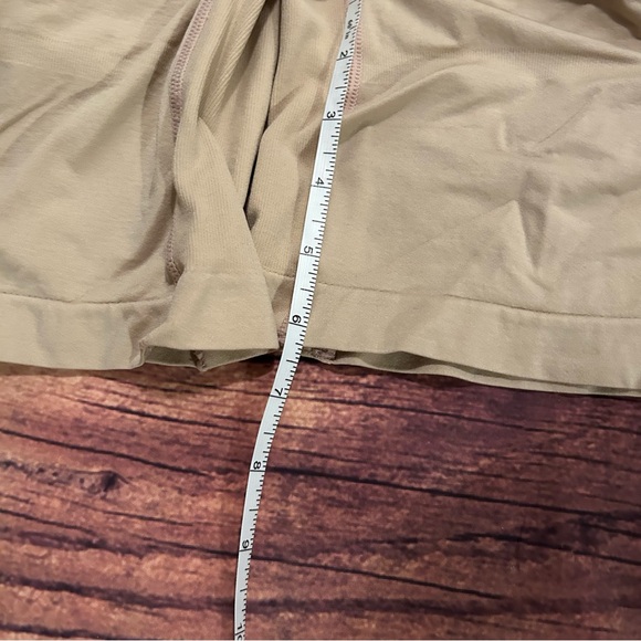 Women’s Skinny Girl Shapewear Shorts Size L - Picture 4 of 5